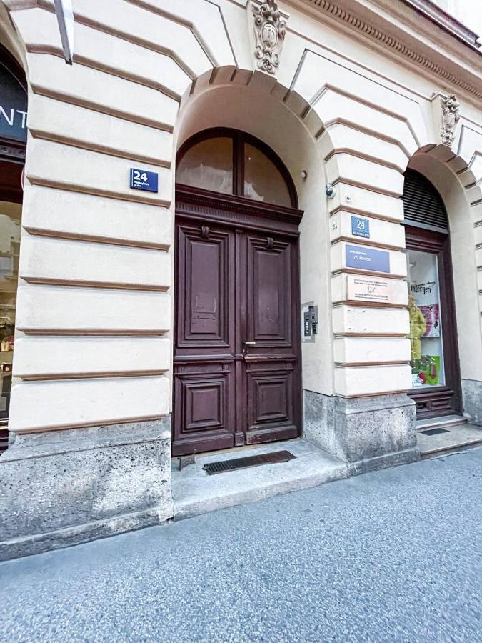 Art Deco Downtown Heritage Apartment Zagrzeb Zewnętrze zdjęcie